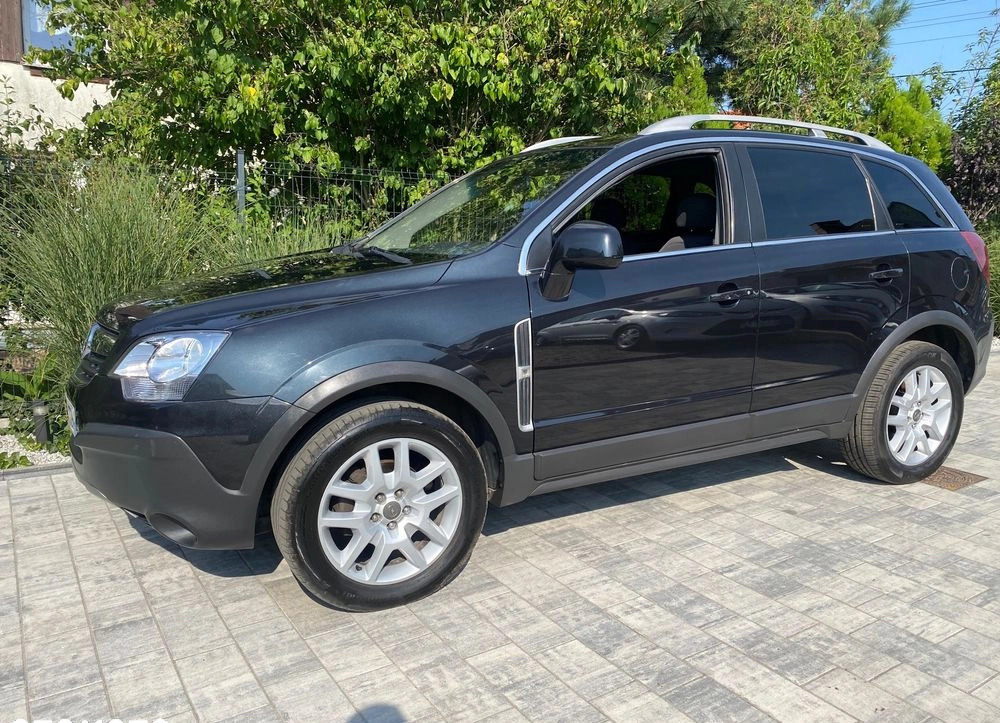 Opel Antara cena 28900 przebieg: 196129, rok produkcji 2009 z Poznań małe 497
